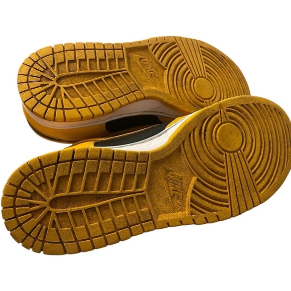 Nike Dunk Low Championship Golden Rod DD1391-004 OG Black Gold Sneakers main image 4